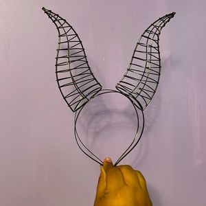 Maleficient Wired Horns